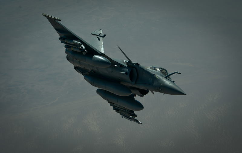 Illustration for article titled French Flyers: Rafale In Syria, Suffering From Sykes-Picot Hangover.
